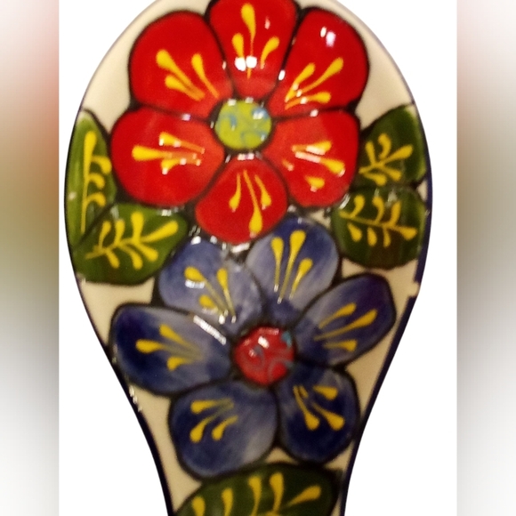 Del Rio Salado - Hand Painted Floral Embossed Spoon Rest. 10 1/2" Long, 4" Wide. - Picture 1 of 7